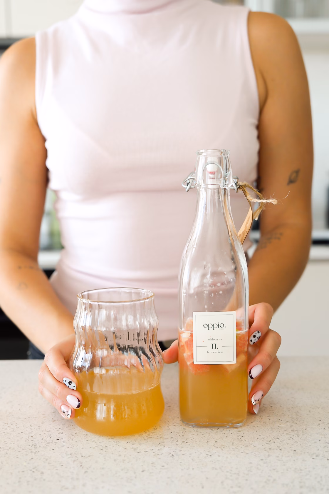 Hotová domáca kombucha z Kombucha kitu PRO naliata do pohára